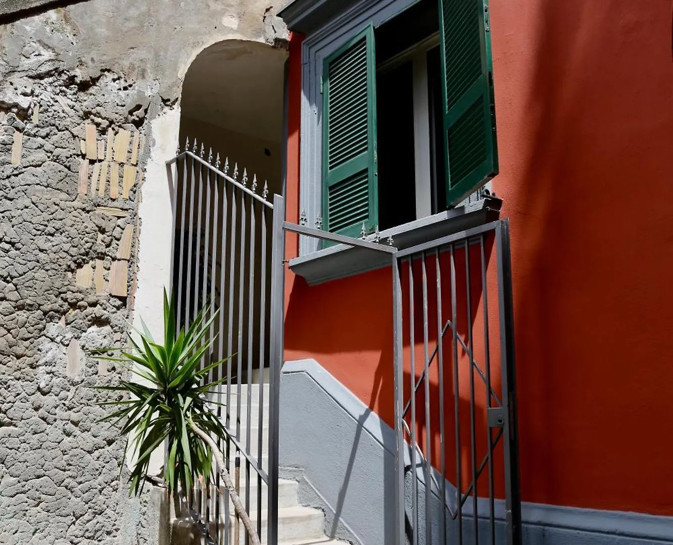 Apartment La Casetta Con La Spiaggia Naples